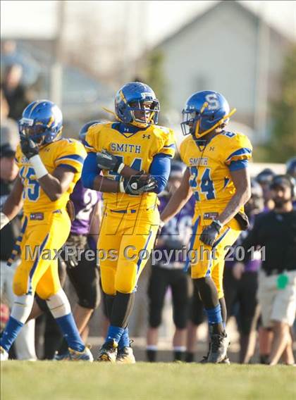 Thumbnail 3 in Oscar Smith vs. Battlefield (VHSL Division 6 AAA Semifinal) photogallery.