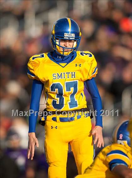 Thumbnail 2 in Oscar Smith vs. Battlefield (VHSL Division 6 AAA Semifinal) photogallery.