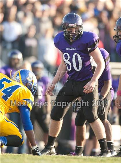 Thumbnail 3 in Oscar Smith vs. Battlefield (VHSL Division 6 AAA Semifinal) photogallery.