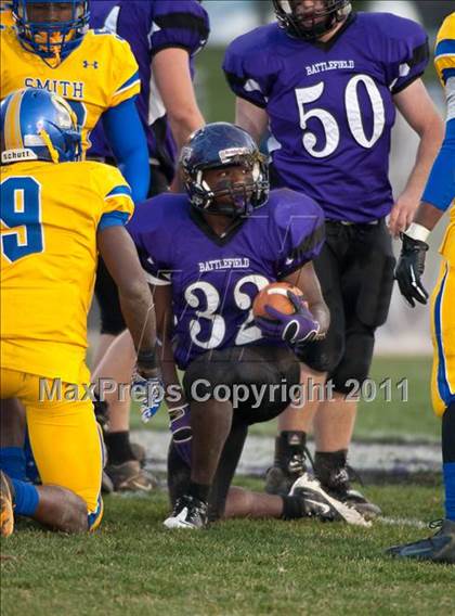 Thumbnail 2 in Oscar Smith vs. Battlefield (VHSL Division 6 AAA Semifinal) photogallery.