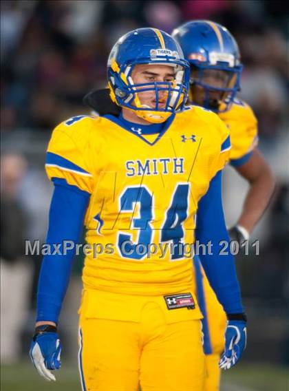 Thumbnail 3 in Oscar Smith vs. Battlefield (VHSL Division 6 AAA Semifinal) photogallery.