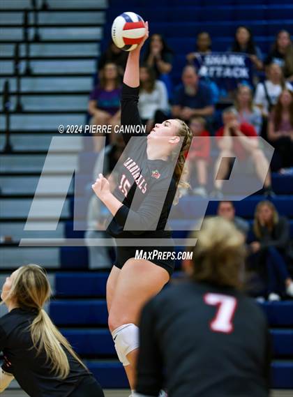 Thumbnail 2 in Gainesville vs Charles J. Colgan (VHSL Class 6 Region B Quarterfinal) photogallery.