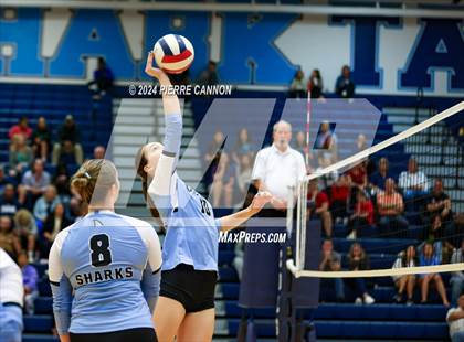 Thumbnail 1 in Gainesville vs Charles J. Colgan (VHSL Class 6 Region B Quarterfinal) photogallery.