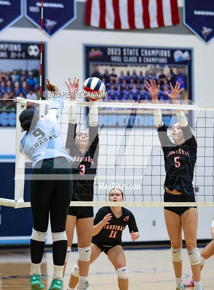 Thumbnail 2 in Gainesville vs Charles J. Colgan (VHSL Class 6 Region B Quarterfinal) photogallery.