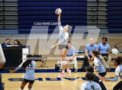 Thumbnail 2 in Gainesville vs Charles J. Colgan (VHSL Class 6 Region B Quarterfinal) photogallery.