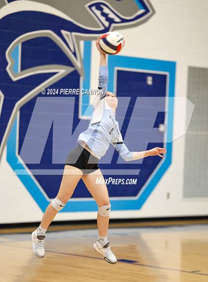 Thumbnail 3 in Gainesville vs Charles J. Colgan (VHSL Class 6 Region B Quarterfinal) photogallery.