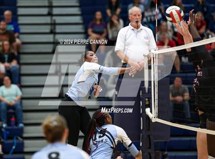 Thumbnail 1 in Gainesville vs Charles J. Colgan (VHSL Class 6 Region B Quarterfinal) photogallery.