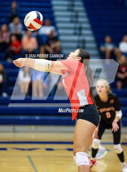 Thumbnail 2 in Gainesville vs Charles J. Colgan (VHSL Class 6 Region B Quarterfinal) photogallery.