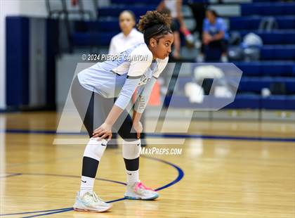 Thumbnail 1 in Gainesville vs Charles J. Colgan (VHSL Class 6 Region B Quarterfinal) photogallery.