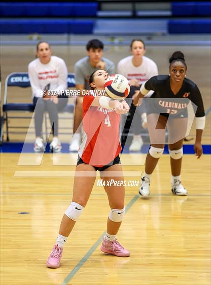 Thumbnail 1 in Gainesville vs Charles J. Colgan (VHSL Class 6 Region B Quarterfinal) photogallery.