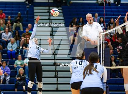 Thumbnail 3 in Gainesville vs Charles J. Colgan (VHSL Class 6 Region B Quarterfinal) photogallery.