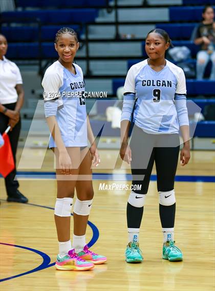 Thumbnail 3 in Gainesville vs Charles J. Colgan (VHSL Class 6 Region B Quarterfinal) photogallery.