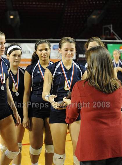 Thumbnail 2 in Rose vs. Mt. Tabor (NCHSAA Girls Volleyball 4A Final) photogallery.