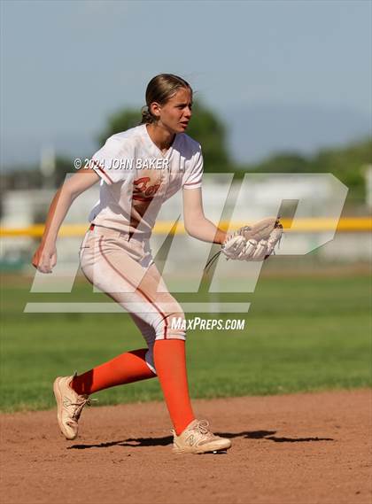 Thumbnail 3 in Boulder City vs. Fernley (NIAA 3A State Loser Final) photogallery.