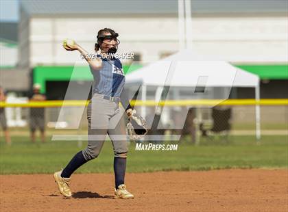 Thumbnail 3 in Boulder City vs. Fernley (NIAA 3A State Loser Final) photogallery.
