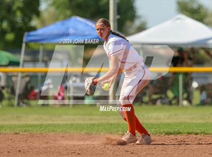 Thumbnail 2 in Boulder City vs. Fernley (NIAA 3A State Loser Final) photogallery.