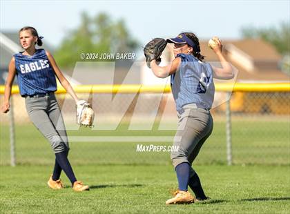 Thumbnail 3 in Boulder City vs. Fernley (NIAA 3A State Loser Final) photogallery.