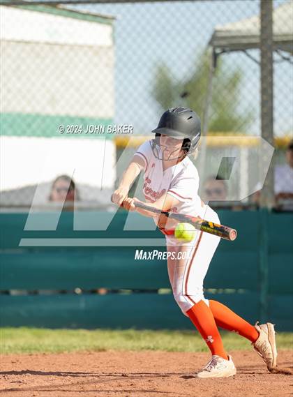 Thumbnail 1 in Boulder City vs. Fernley (NIAA 3A State Loser Final) photogallery.