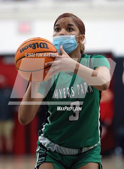 Thumbnail 3 in Myers Park @ South Mecklenburg photogallery.
