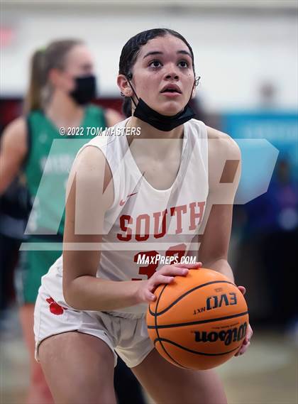 Thumbnail 2 in Myers Park @ South Mecklenburg photogallery.