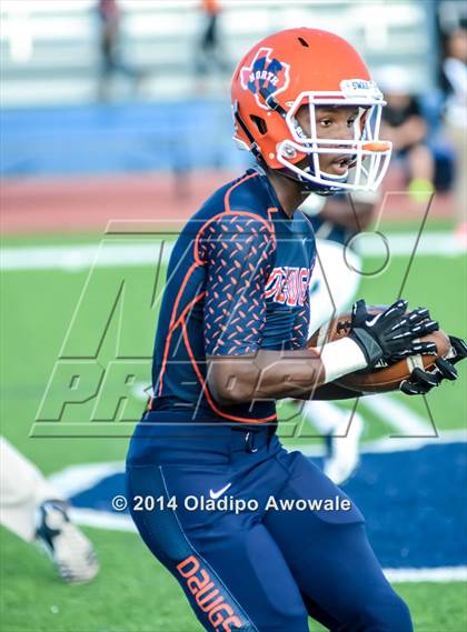 Thumbnail 3 in Little Elm vs Mckinney North photogallery.