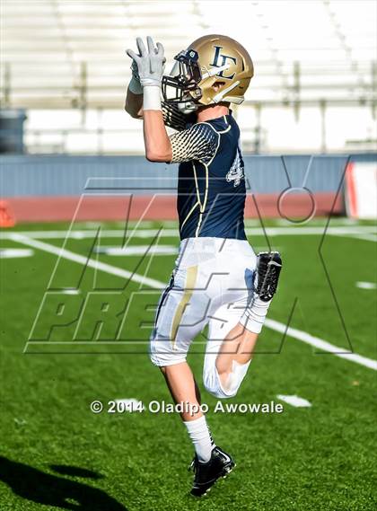 Thumbnail 2 in Little Elm vs Mckinney North photogallery.