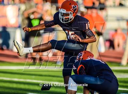 Thumbnail 3 in Little Elm vs Mckinney North photogallery.