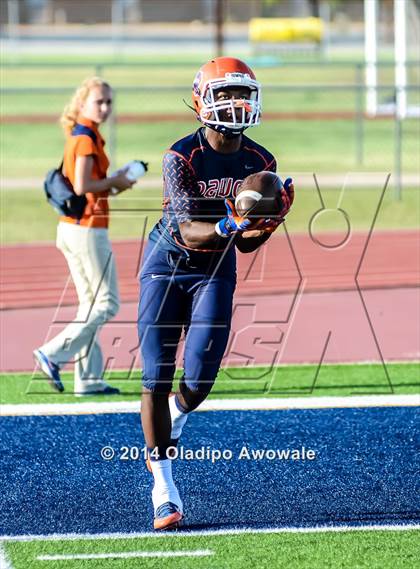 Thumbnail 2 in Little Elm vs Mckinney North photogallery.