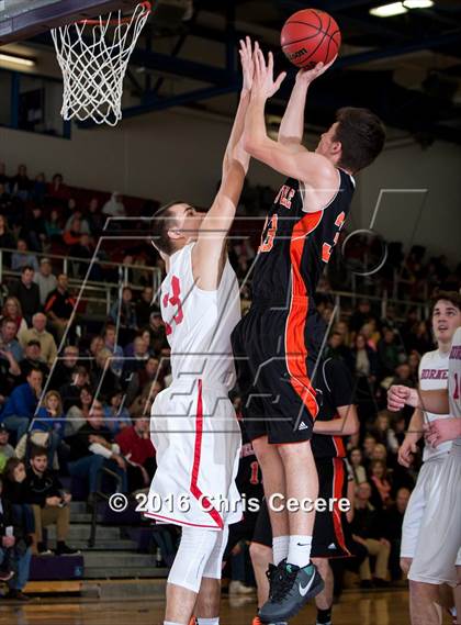 Thumbnail 2 in Hornell vs. Wellsville photogallery.