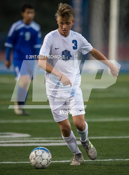 Thumbnail 1 in Grossmont @ Rancho Bernardo photogallery.