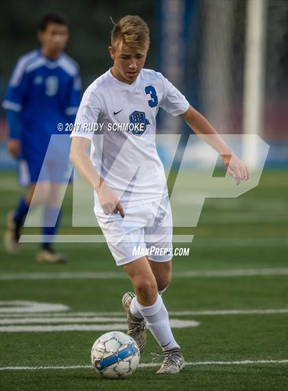 Thumbnail 1 in Grossmont @ Rancho Bernardo photogallery.