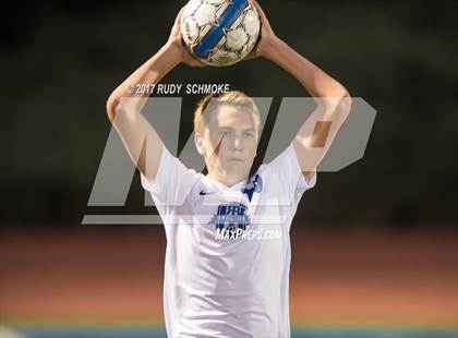 Thumbnail 1 in Grossmont @ Rancho Bernardo photogallery.