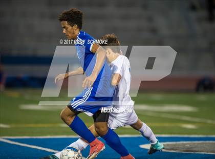 Thumbnail 2 in Grossmont @ Rancho Bernardo photogallery.