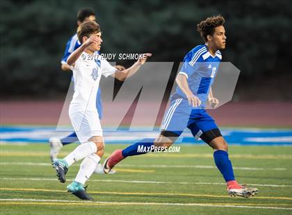 Thumbnail 1 in Grossmont @ Rancho Bernardo photogallery.