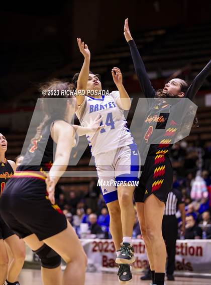 Thumbnail 2 in Tulare Union vs. Lompoc (CIF CS Division IV Championship) photogallery.