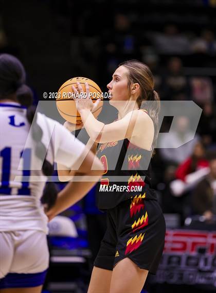 Thumbnail 3 in Tulare Union vs. Lompoc (CIF CS Division IV Championship) photogallery.