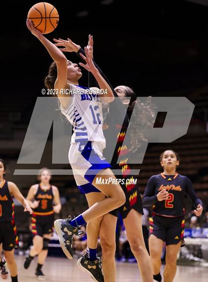 Thumbnail 2 in Tulare Union vs. Lompoc (CIF CS Division IV Championship) photogallery.