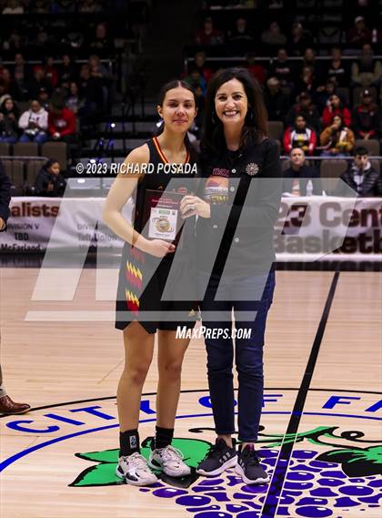 Thumbnail 1 in Tulare Union vs. Lompoc (CIF CS Division IV Championship) photogallery.