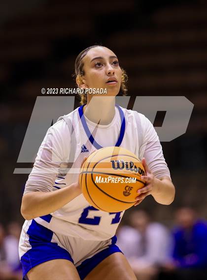 Thumbnail 3 in Tulare Union vs. Lompoc (CIF CS Division IV Championship) photogallery.
