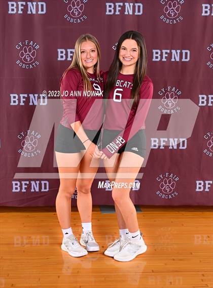 Thumbnail 2 in Cy-Fair Team Portraits photogallery.
