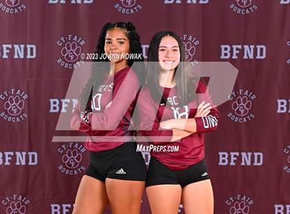 Thumbnail 1 in Cy-Fair Team Portraits photogallery.