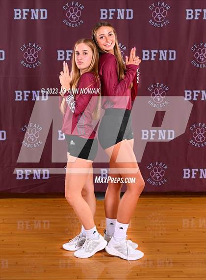 Thumbnail 2 in Cy-Fair Team Portraits photogallery.