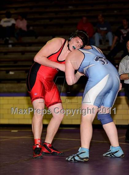 Thumbnail 2 in Mascoutah Class 2A Regional Wrestling Tournament photogallery.