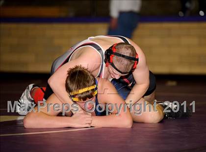 Thumbnail 1 in Mascoutah Class 2A Regional Wrestling Tournament photogallery.