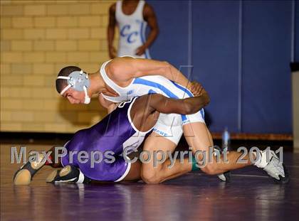 Thumbnail 2 in Mascoutah Class 2A Regional Wrestling Tournament photogallery.