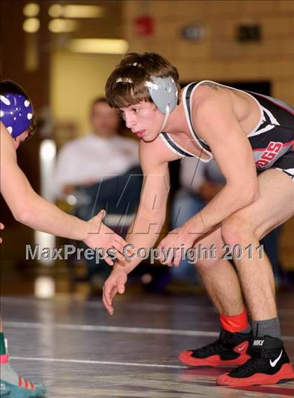 Thumbnail 1 in Mascoutah Class 2A Regional Wrestling Tournament photogallery.