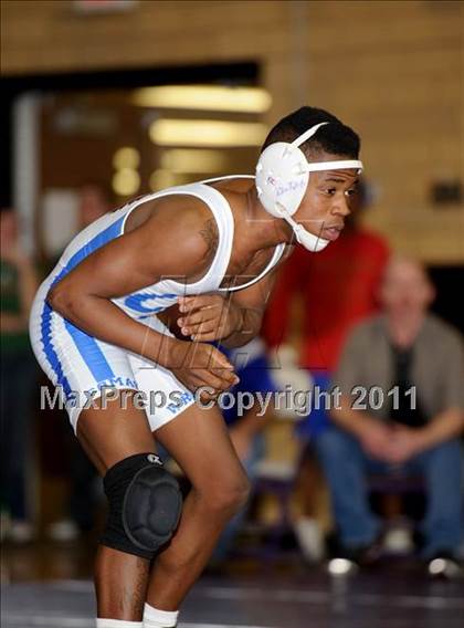 Thumbnail 2 in Mascoutah Class 2A Regional Wrestling Tournament photogallery.