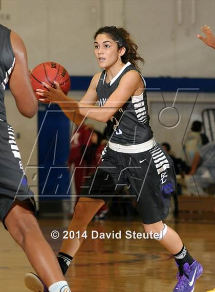 Thumbnail 1 in Bradshaw Christian vs. Monterey Trail (Christian Brothers Holiday Classic) photogallery.