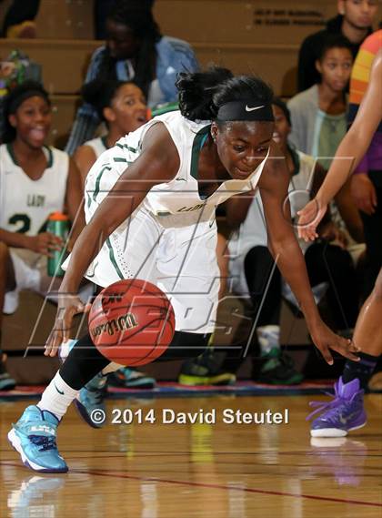 Thumbnail 1 in Bradshaw Christian vs. Monterey Trail (Christian Brothers Holiday Classic) photogallery.