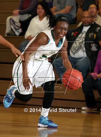 Thumbnail 2 in Bradshaw Christian vs. Monterey Trail (Christian Brothers Holiday Classic) photogallery.